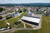 Exklusives Unternehmensanwesen mit Blockhaus, Microapartments, Gewerbehalle & Photovoltaik - Bild