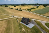 Exklusives Unternehmensanwesen mit Blockhaus, Microapartments, Gewerbehalle & Photovoltaik - Bild