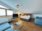 Exklusives Unternehmensanwesen mit Blockhaus, Microapartments, Gewerbehalle & Photovoltaik - Bild