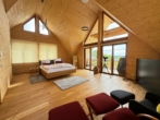 Exklusives Unternehmensanwesen mit Blockhaus, Microapartments, Gewerbehalle & Photovoltaik - Bild